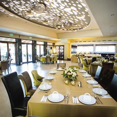 Duna Garden מלון