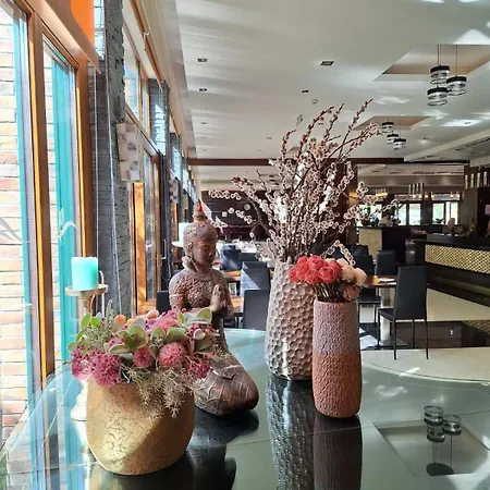 Duna Garden 4* Budapest