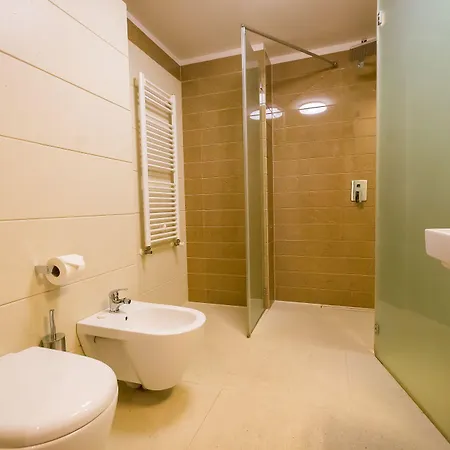 Duna Garden 4* Будапешт