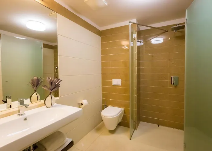 Duna Garden 4* Budapest