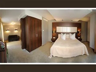 Duna Garden Hotel Budapesta