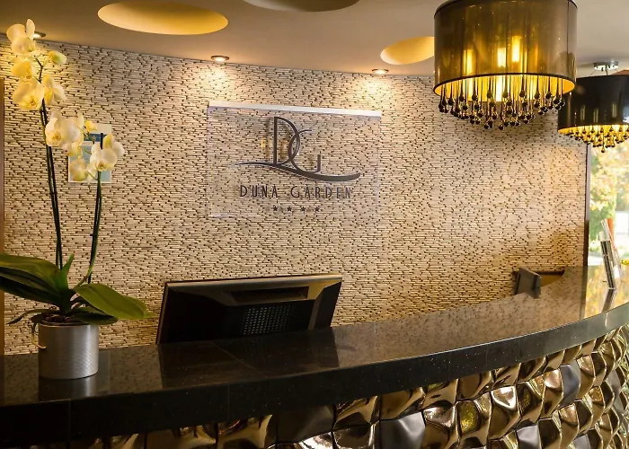 Hotel Duna Garden 4*