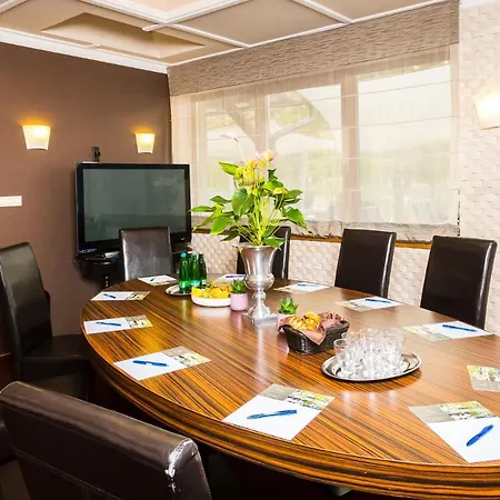 Duna Garden 4* Budapest